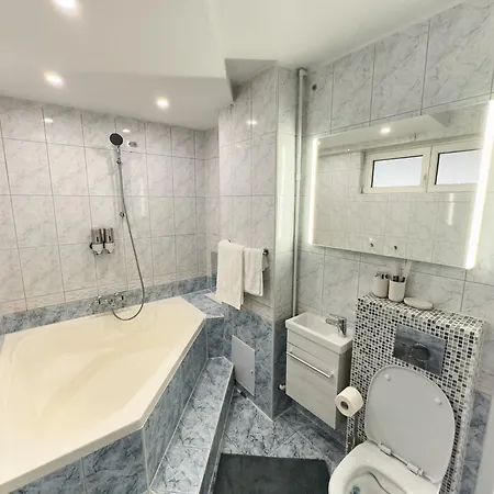 20 Apartment Centre Bucarest Esterno foto